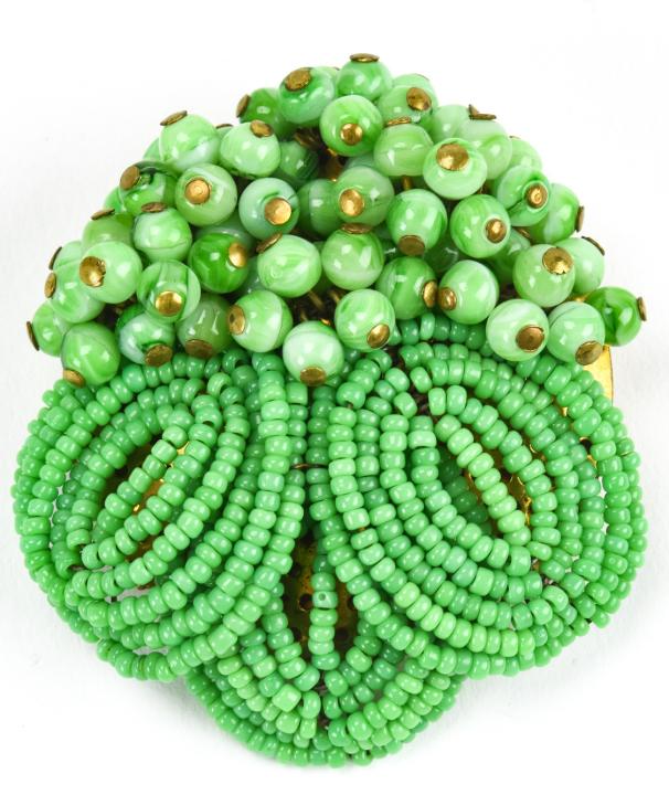 Vintage Miriam Haskell Beaded Art Glass Brooch: Vintage Miriam Haskell Beaded Art Glass Brooch. Circa 1940s. Measures 2.25 inches. Unsigned, attributed to Miriam Haskell.