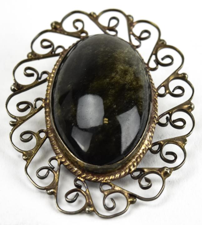 Handmade Sterling Labradorite Necklace Pendant: Handmade Sterling Labradorite Necklace Pendant or Brooch. Hallmarked. Measures 1.75 inches in length.