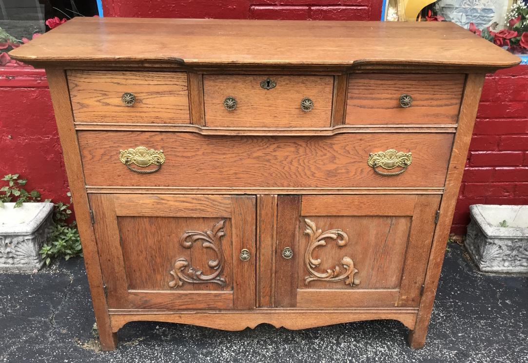 Antique C 1900 American Oak Chest of Drawers (1 of 2)