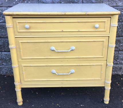 Shabby Chic Three Drawer Bureau / Dresser (1 of 7)