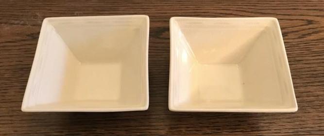 Pair of Contemporary Simon Pearce Bowls (1 of 2)