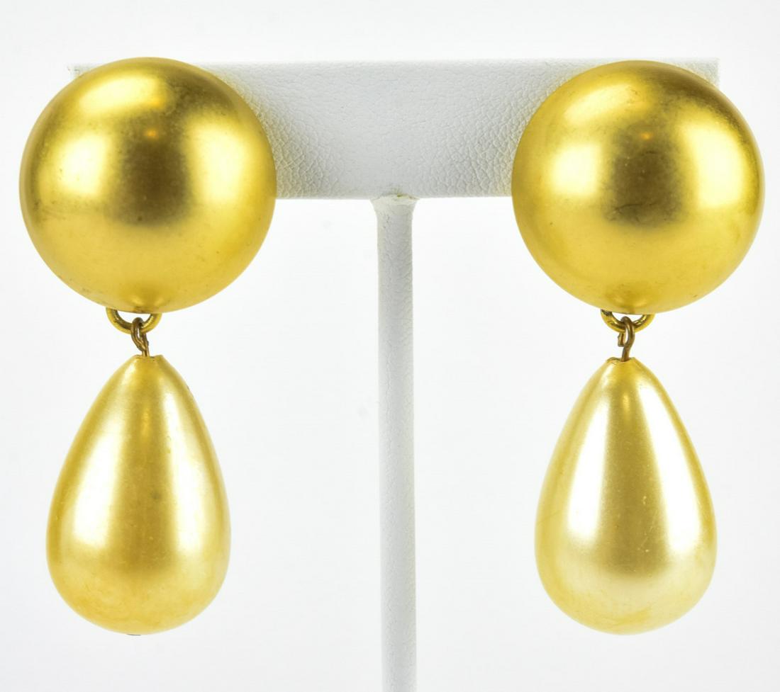 Pair Erwin Pearl Gilt Metal & Pearl Drop Earrings: Pair Erwin Pearl Gilt Metal & Pearl Drop Earrings. Pair clip earrings with large faux pearl drops. Measures 2.25 inches in length.