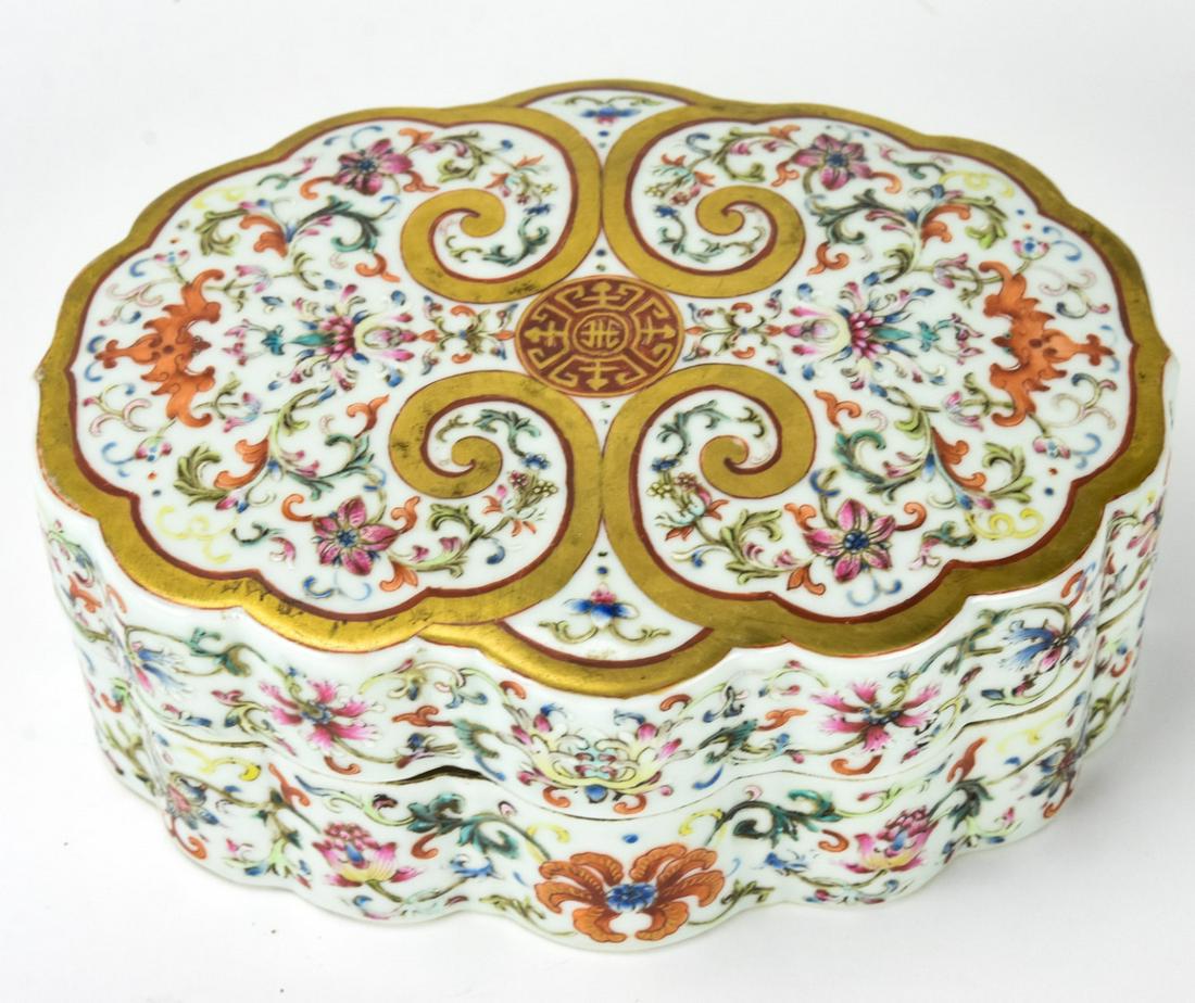 Chinese Hand Painted Famille Rose Table Box Signed: Chinese Hand Painted Famille Rose Table Box Signed. Chinese hand painted famille rose porcelain table box with character mark on bottom. Measures 2.5 inches x 7 inches x 5.25 inches.