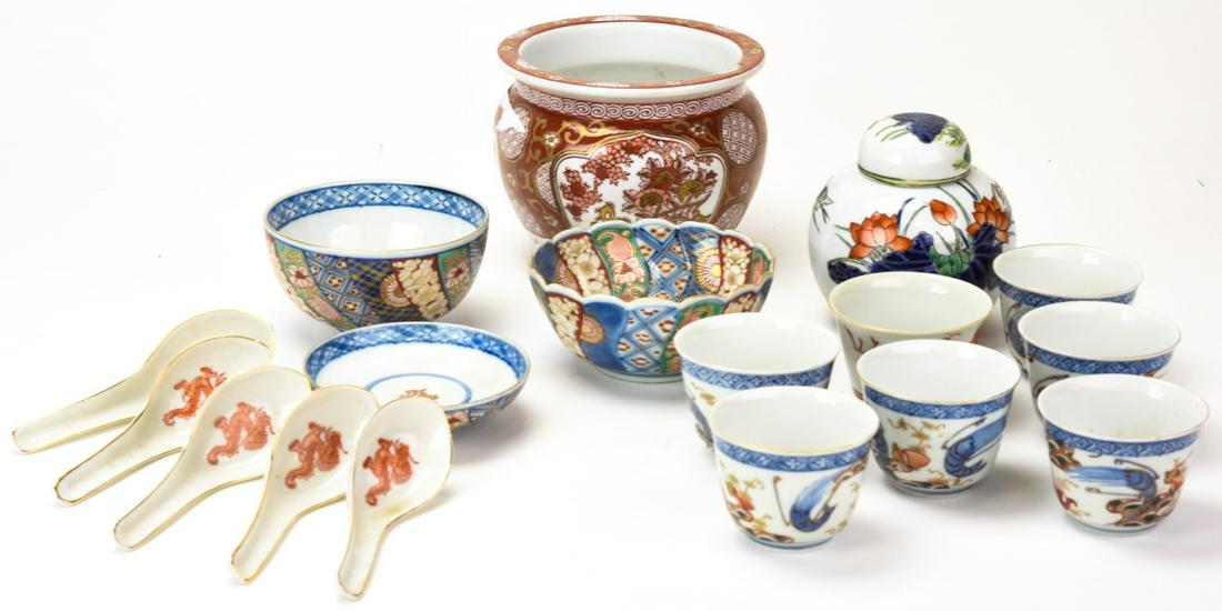 Group of Japanese Imari Table Articles & Serveware: Group of Japanese Imari Table Articles & Serveware. This lot includes Japanese Imari and Imari style porcelain serveware and decorative table articles. Planter measures 4.75 inches x 6 inches.