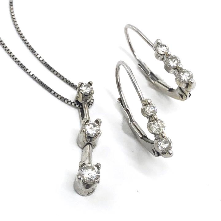 Suite Diamond 14k White Gold Earrings & Necklace (1 of 3)