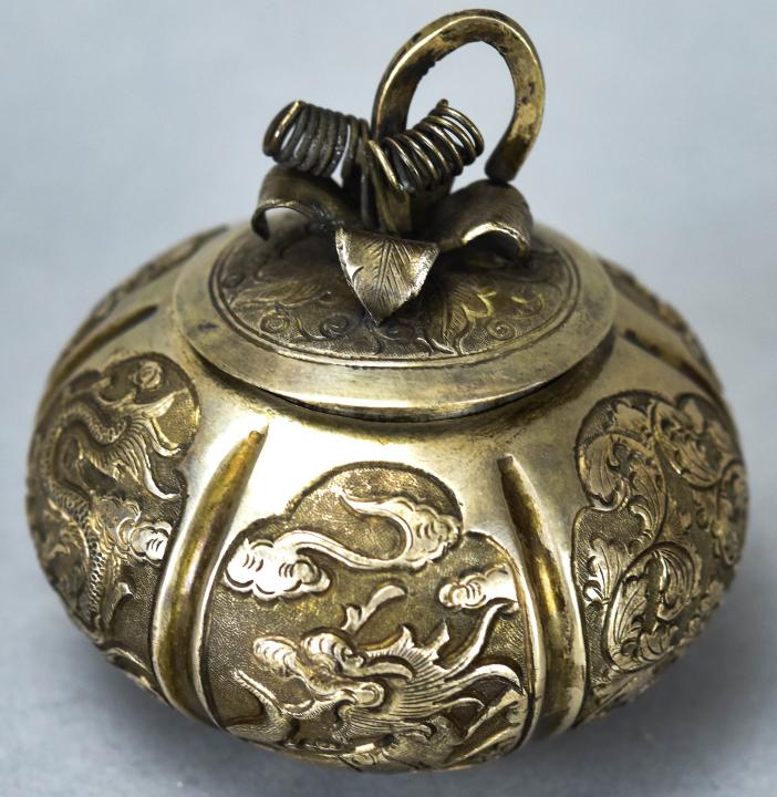 Chinese Export Silver Pomegranate Form Snuff Box (1 of 4)
