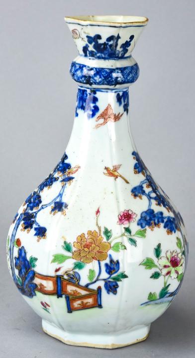 Chinese Imari Pattern Hand Painted Porcelain Vase (1 of 6)