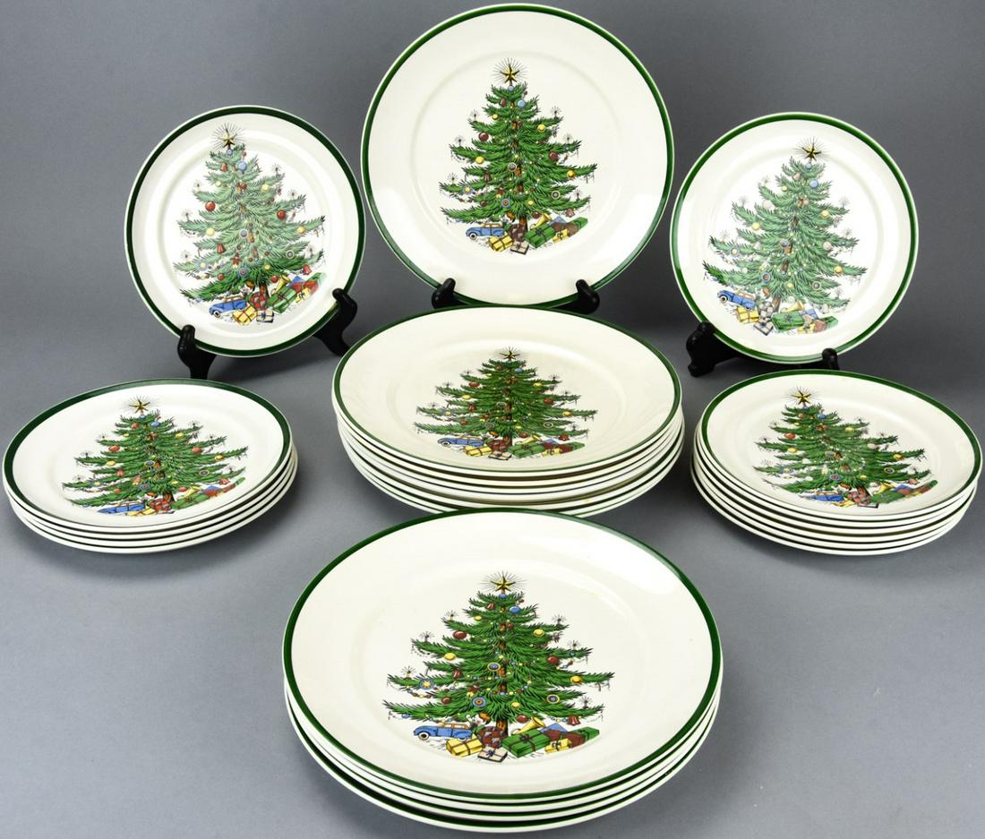Cuthbertson House England Christmas Plate Service: Cuthbertson House England Christmas Plate Service. Considered to be the original Christmas Tree patterned plate service, this offering includes 12 lunch plates and 12 dinner plates. Dinner plates are 