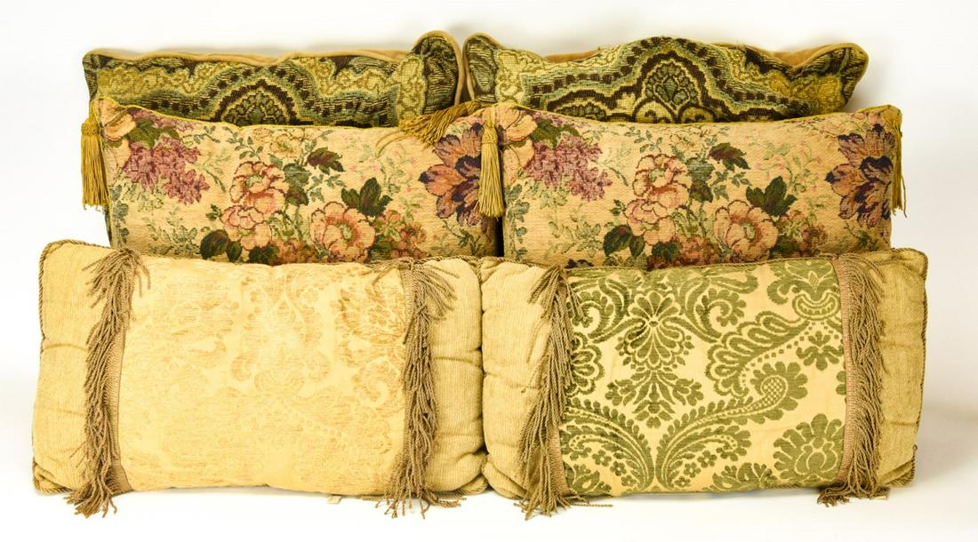 Collection of Assorted Throw Pillows (1 of 7)