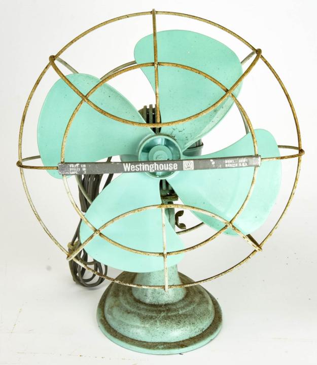 Vintage Westinghouse A0101-1 Oscillating Fan (1 of 4)