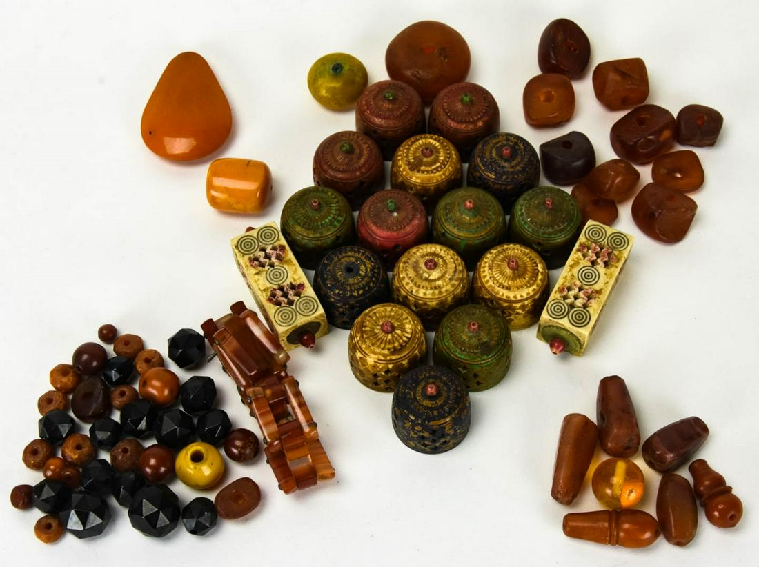 Collection of Antique & Vintage Chinese Beads: Collection of Antique & Vintage Chinese Beads. Including bone and reconstituted amber.