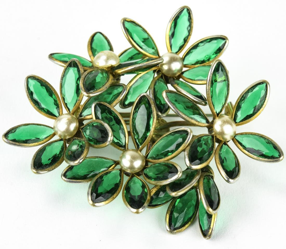 Huge C 1950s Gilt & Emerald Paste Brooch: Huge C 1950s Gilt & Emerald Paste Brooch. With faux pearls. Measures 3 inches in width.