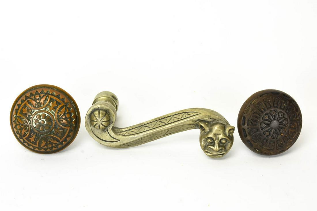 Three Antique 19th C Door Knobs & Handles (1 of 5)