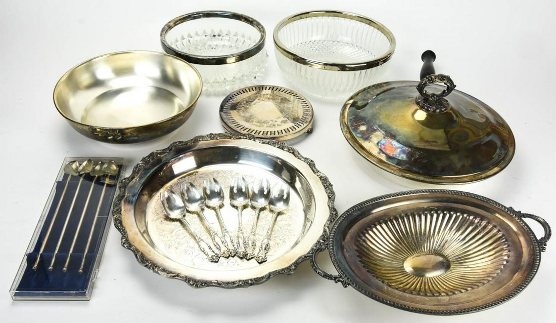 Collection of Vintage Silver Plate Serving Items (1 of 5)