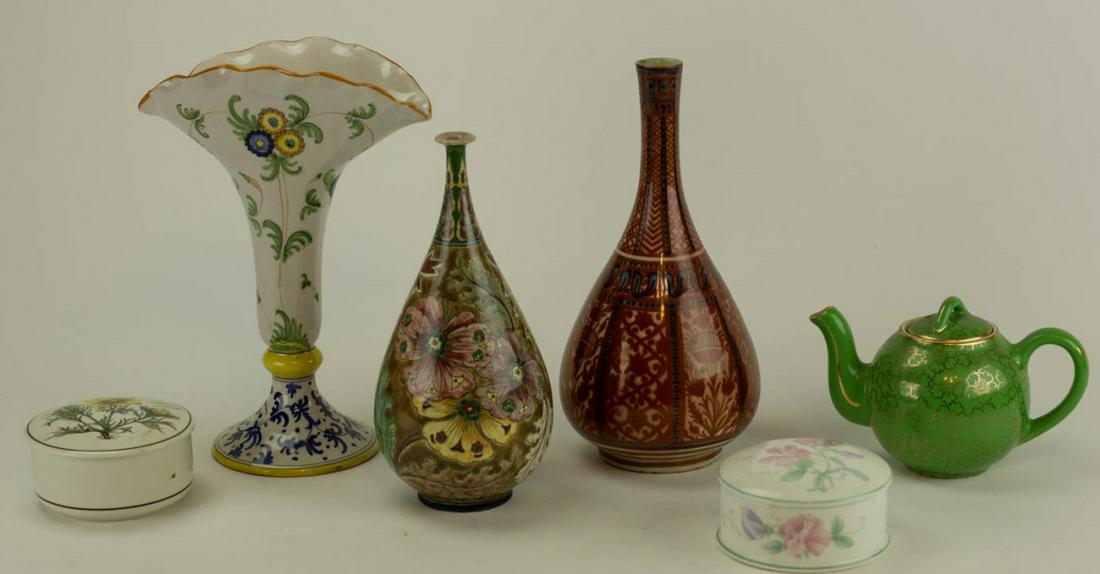 Collection of Pottery & Porcelain Table Articles (1 of 9)