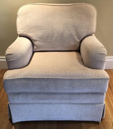 Lake Hickory Custom Upholstered Ivory Club Chair (1 of 5)