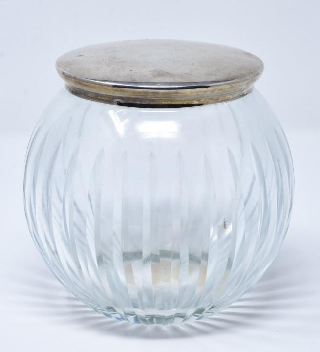 Large Scale Cut Crystal & Silver Lid Vanity Jar (1 of 7)