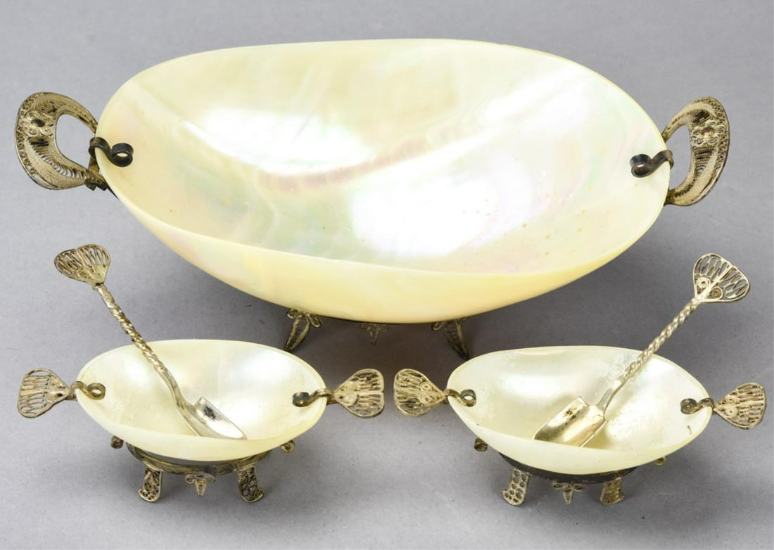 Vintage Sterling & Carved Shell Caviar Service: Vintage 5 Piece Sterling Silver Filigree & Carved Shell Caviar Service. 2.5 inches x 7 inches x 3.5 inches