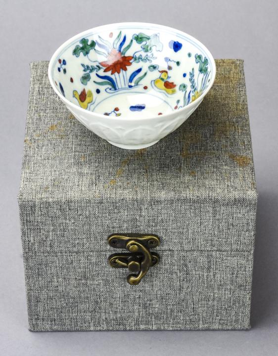 Chinese Porcelain Tea Cup W 6 Character Mark (1 of 6)