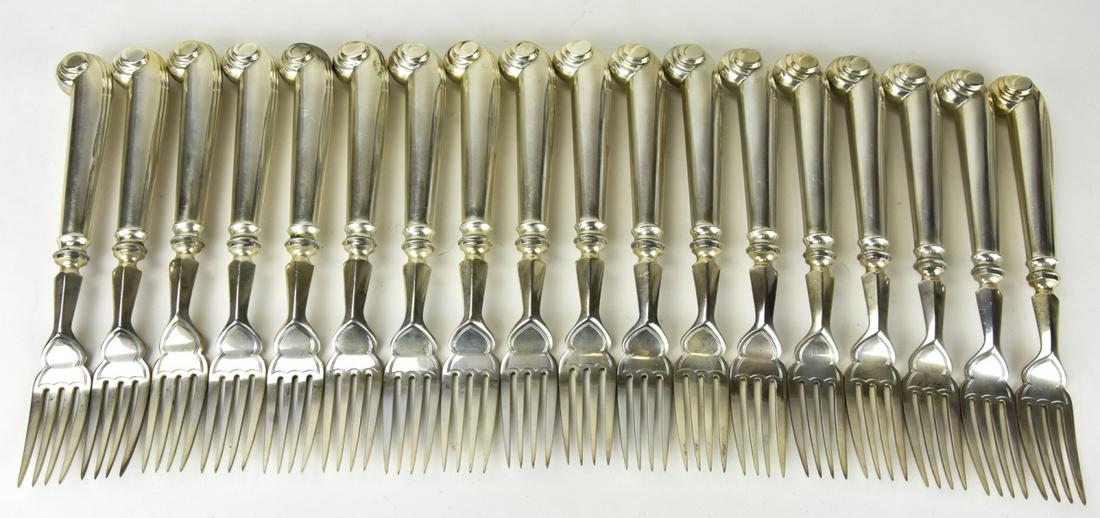 English Sterling Silver Set of 18 Fish Forks (1 of 8)