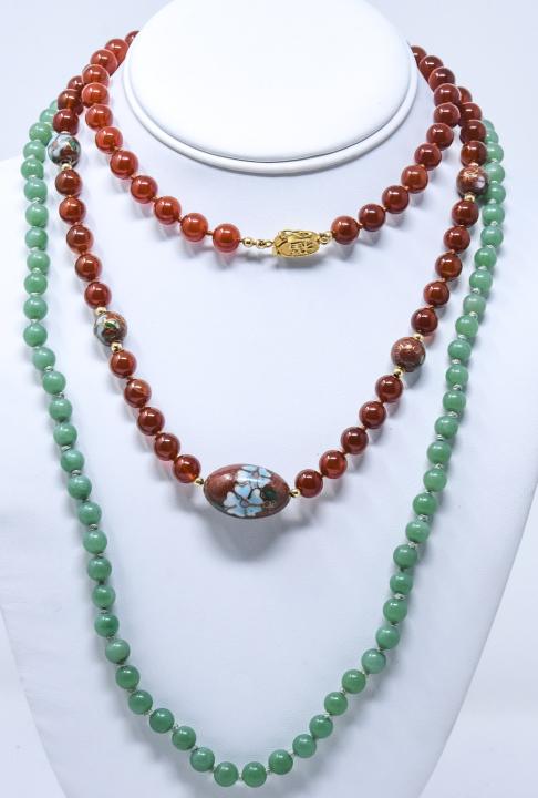 Estate Chinese Carnelian Jade & Cloisonne Necklace: Estate Chinese Carnelian Jade & Cloisonne Necklace. Hand knotted. Longer measures 32 inches in length.