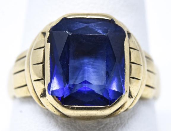 Estate Art Deco 10kt Yellow Gold & Sapphire Ring (1 of 5)