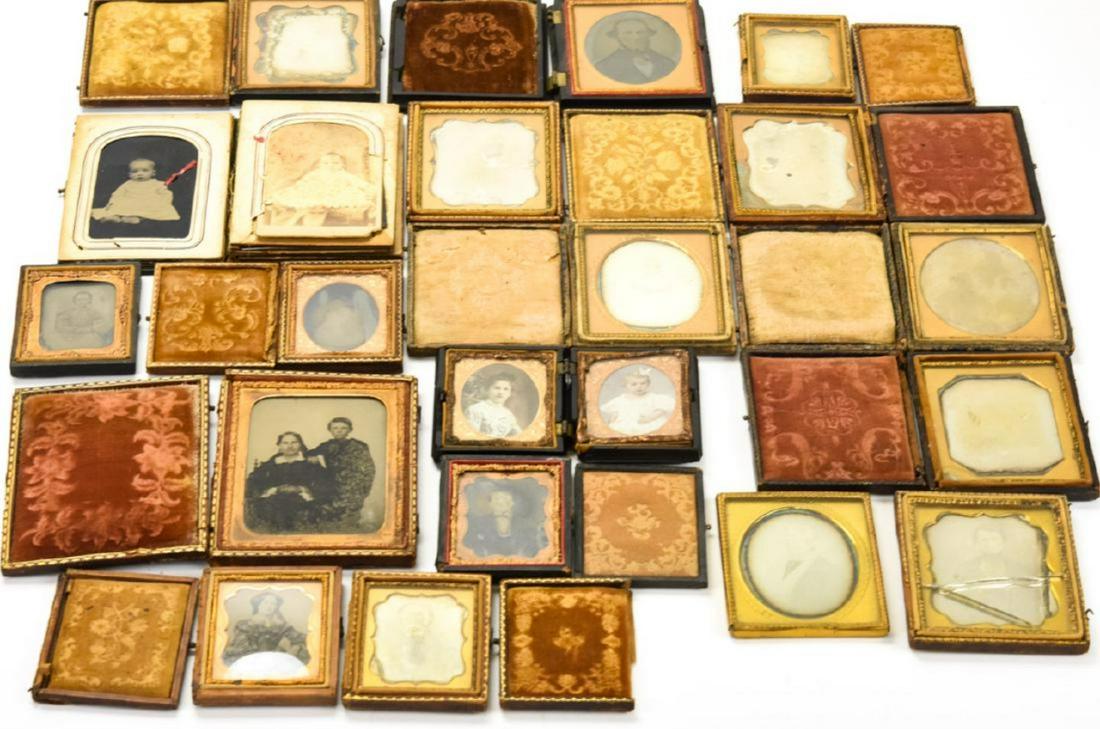 Large Collection of Antique 19th C Daguerreotypes (1 of 8)
