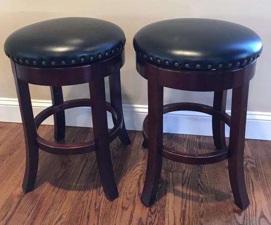 Pair Contemporary Kitchen Counter or Bar Stools (1 of 3)