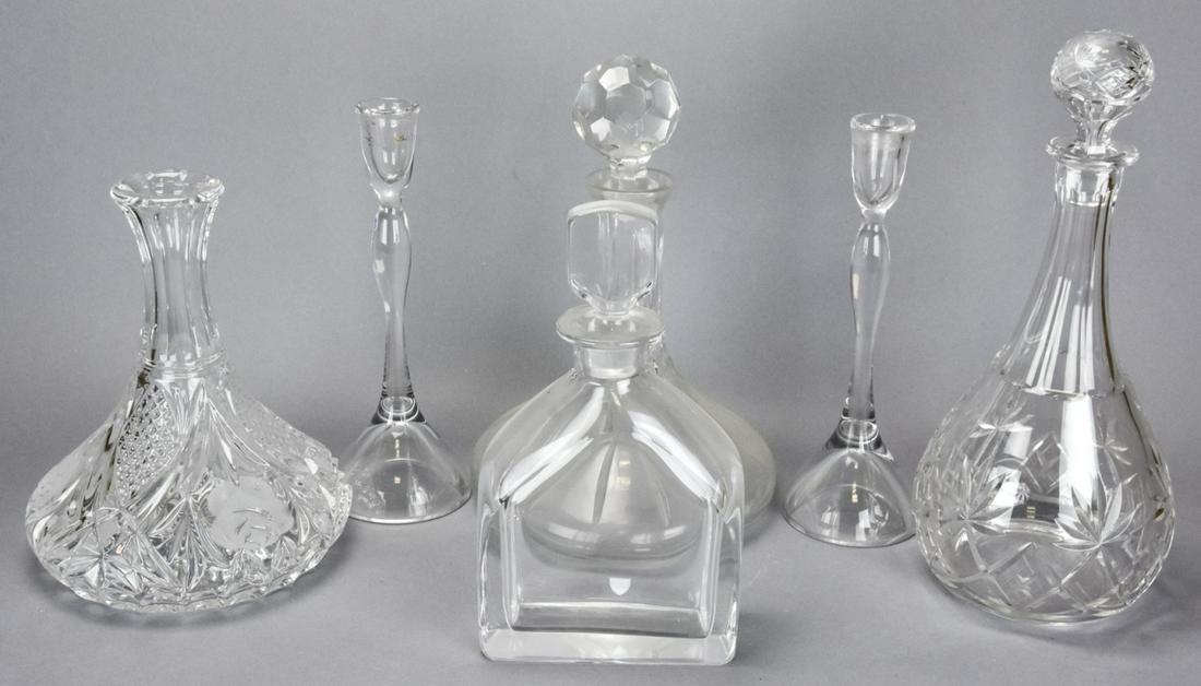 Orrefors, Kuita, Wedgewood Crystal Decanters, More: Collection of Orrefors, Kuita, Wedgewood Crystal Decanters, and More. Tallest decanter is 13 inches.