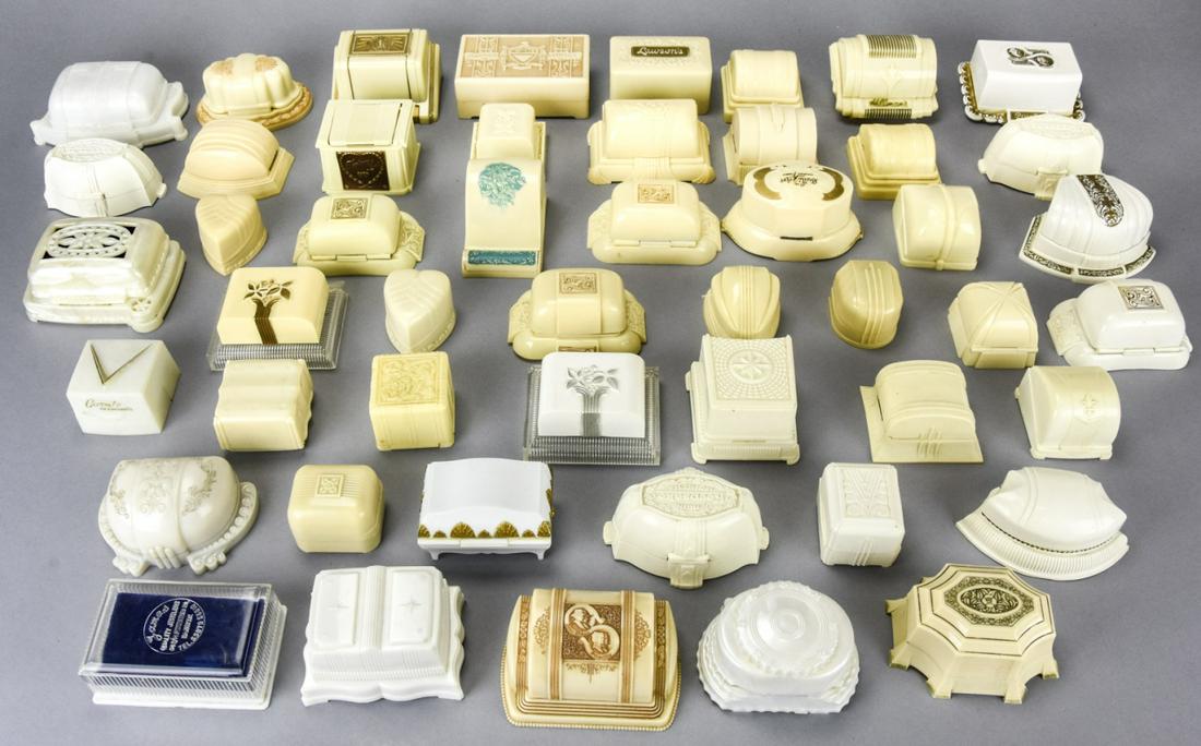 Collection Vintage Celluloid Jewelry Boxes (1 of 8)