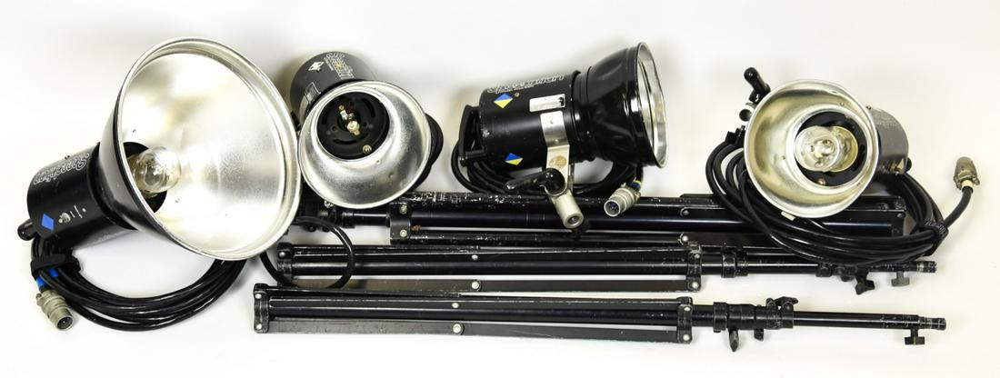 4 Speedotron 102 Black Line Lamp Heads, 3 Stands (1 of 5)