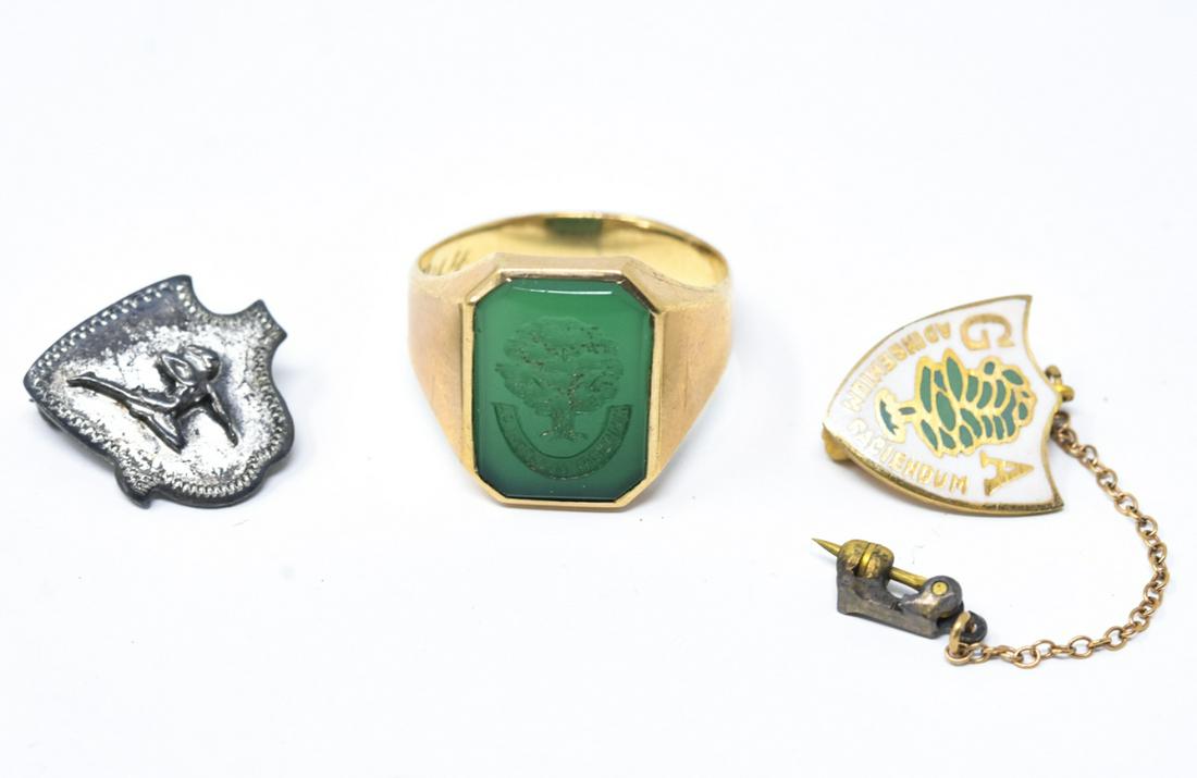 Antique 10kt Gold Intaglio Greenwich Academy Ring (1 of 8)