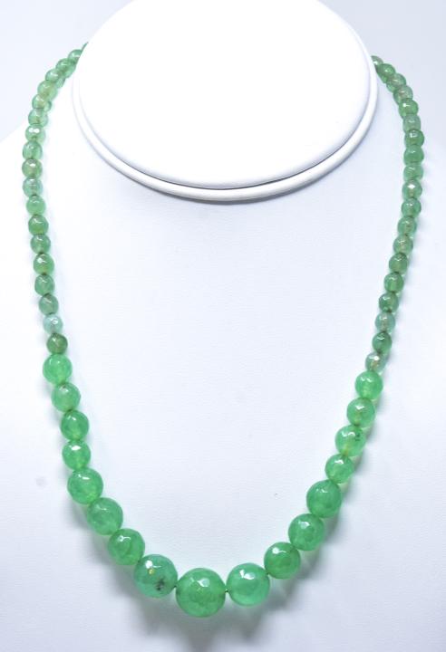 Faceted & Graduated Nephrite Jade Bead Necklace (1 of 5)