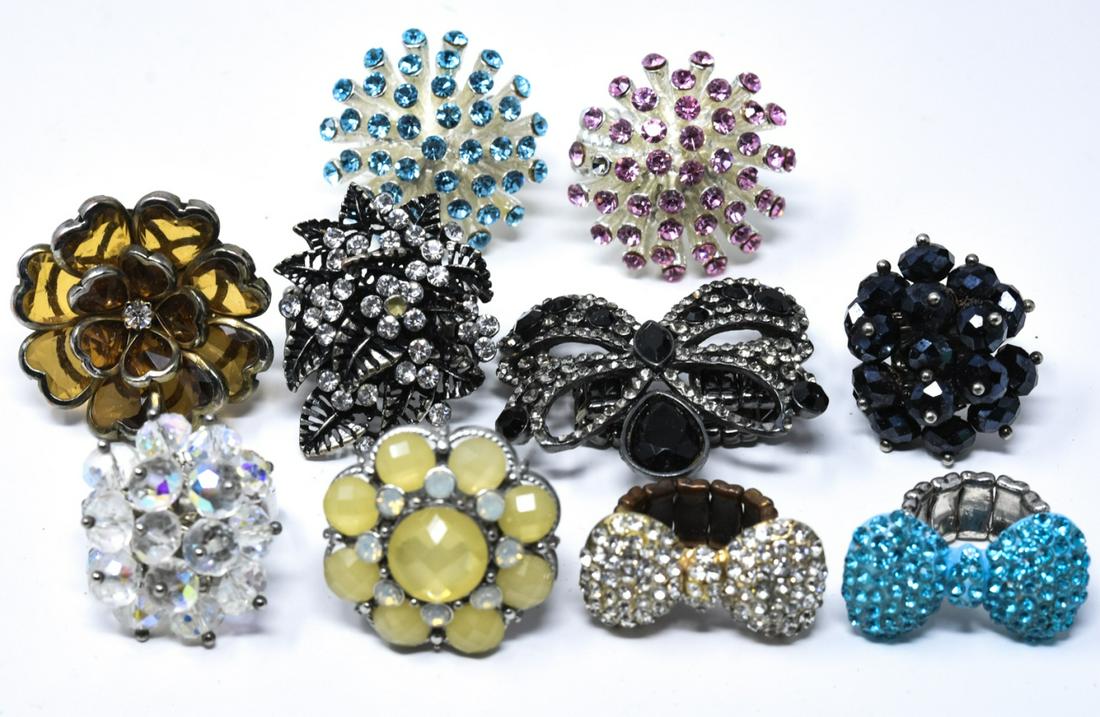 Collection of Rhinestone & Beaded Rings (1 of 8)