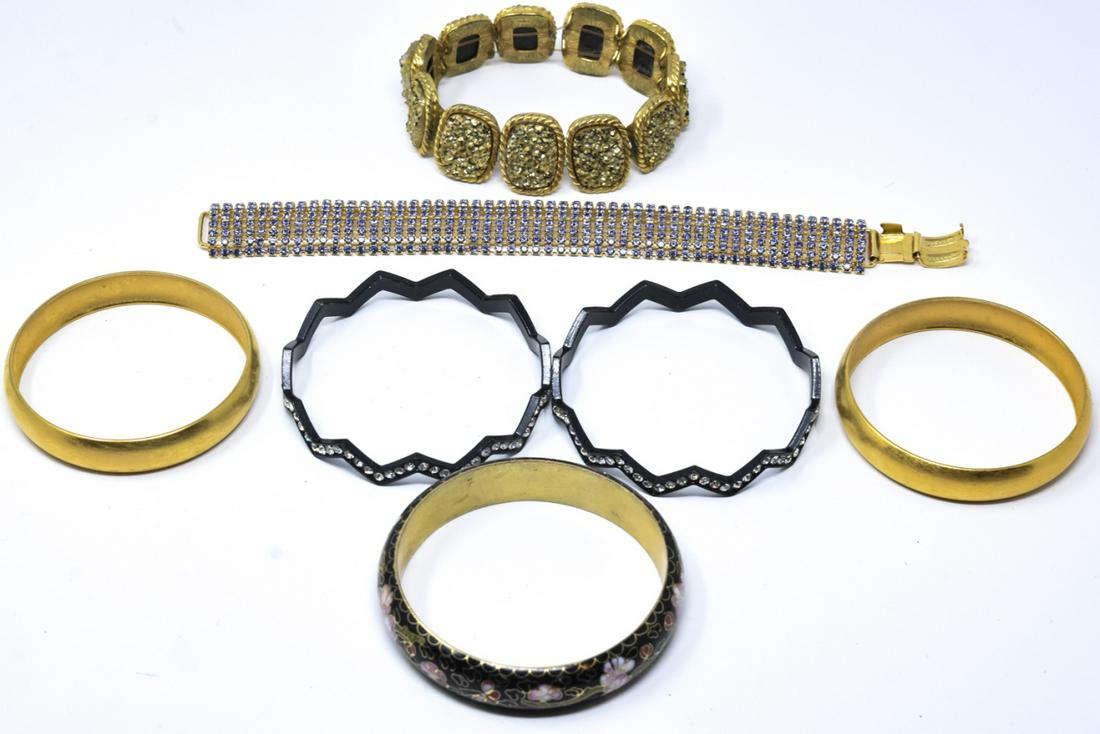 Collection Vintage & Contemporary Costume Bracelet (1 of 6)