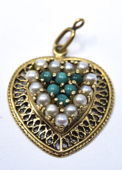 14k Gold Turquoise & Pearl Filigree Heart Charm: 14k Gold Turquoise & Pearl Filigree Heart Charm or Pendant. Measures 1 1/8 inches x 7/8 inches. Total weight approximately 4.5 grams.