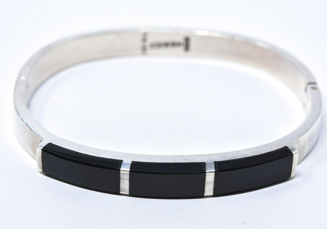 Mexico TN-30 Sterling Silver & Onyx Bracelet (1 of 6)