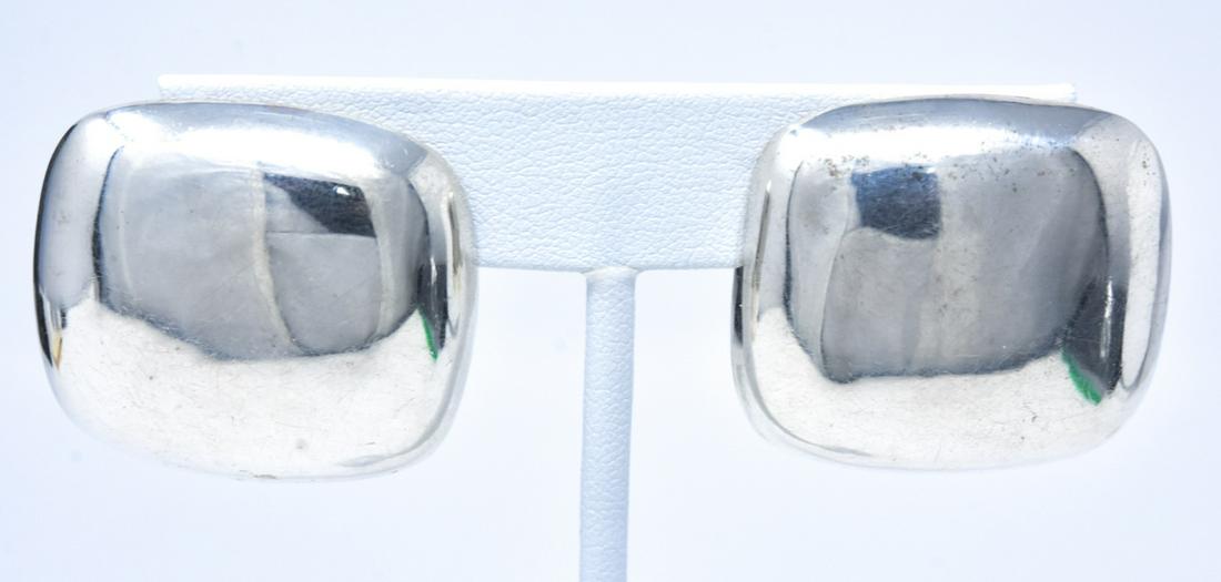 Pair Vintage Sterling Silver Puffy Square Earrings (1 of 5)