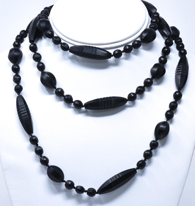 Antique Whitby Jet Hand Carved Beaded Necklace (1 of 5)