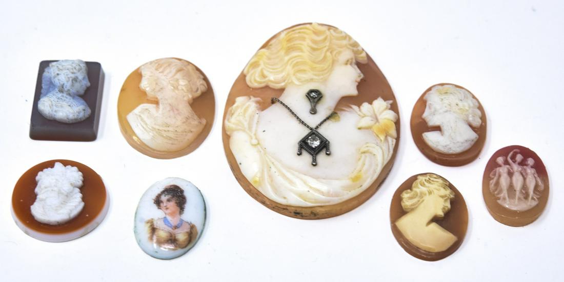 Lot of Carved Shell Cameo Jewelry Making Pieces (1 of 6)