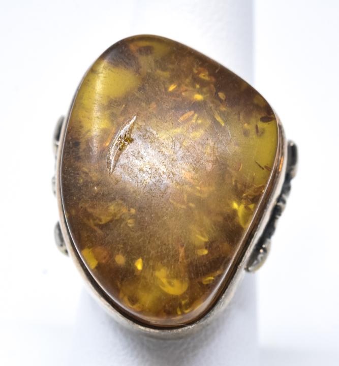 Hand Made Arts & Crafts Silver & Amber Ring (1 of 5)