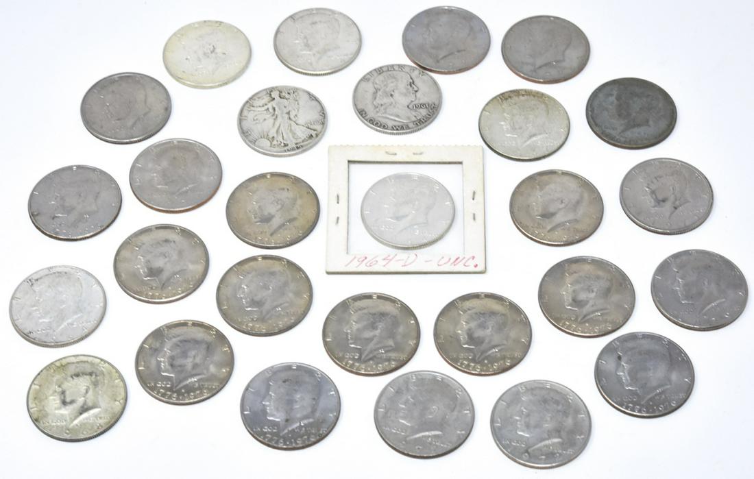 Large Collection of John F Kennedy Half Dollars (1 of 8)