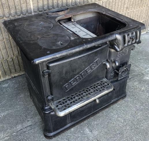 Antique Cast Iron Richardson Boynton Perfect Stove (1 of 6)