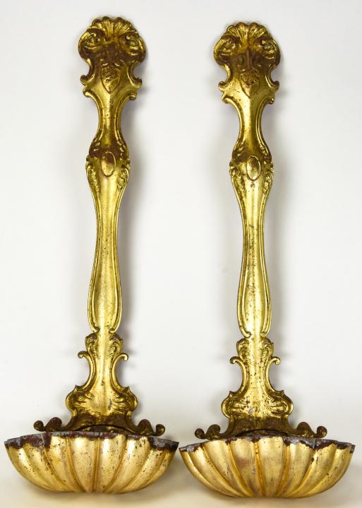 Brass Tone Neo Classical Shell Form Brackets Italy (1 of 6)