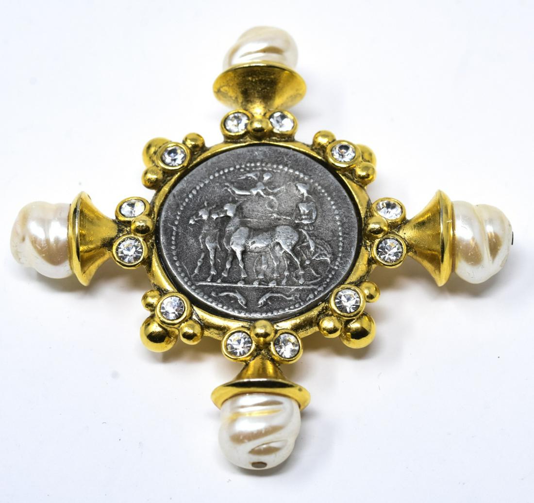 Vintage Barrera Faux Coin Rhinestone Gilt Brooch: Vintage Barrera Faux Coin Rhinestone Gilt Brooch. Signed. Greco Roman style faux coin at center with faux baroque pearls. Quatrefoil / Maltese cross shape. Measures 2.5 inches in width.