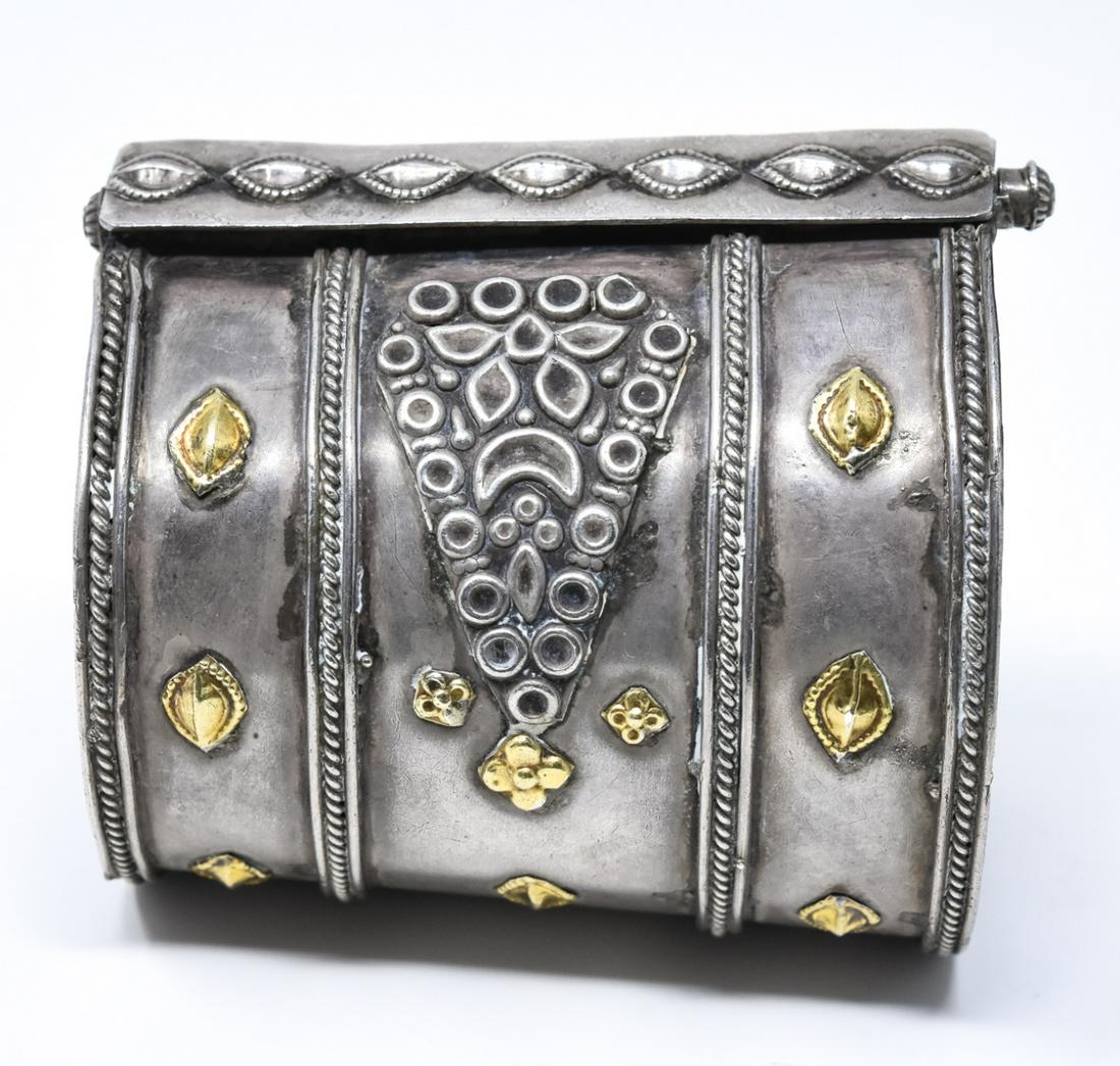Antique Silver Ethnic Indian Cuff Bracelet (1 of 6)