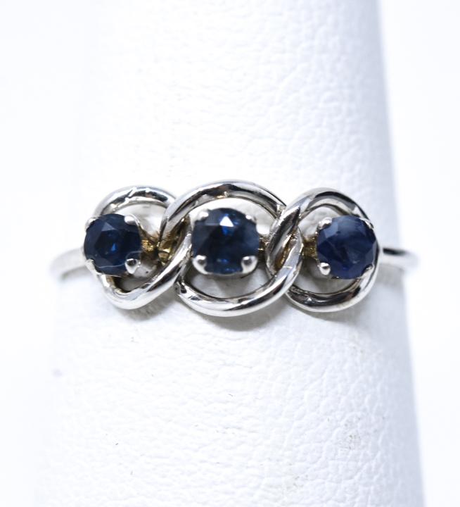 Vintage 14k White Gold & Blue Topaz Ring (1 of 5)