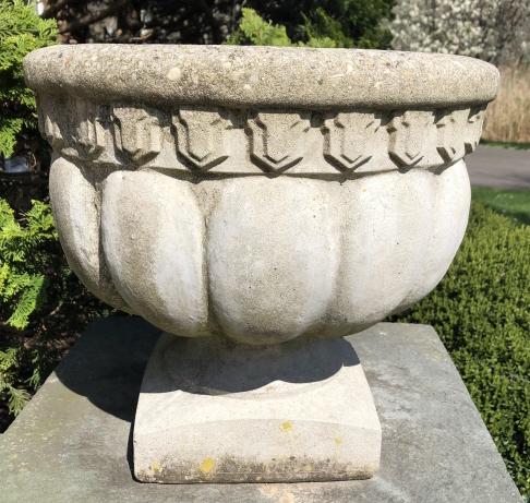 Pair of Cast Stone Neo Classical Garden Planters (1 of 4)