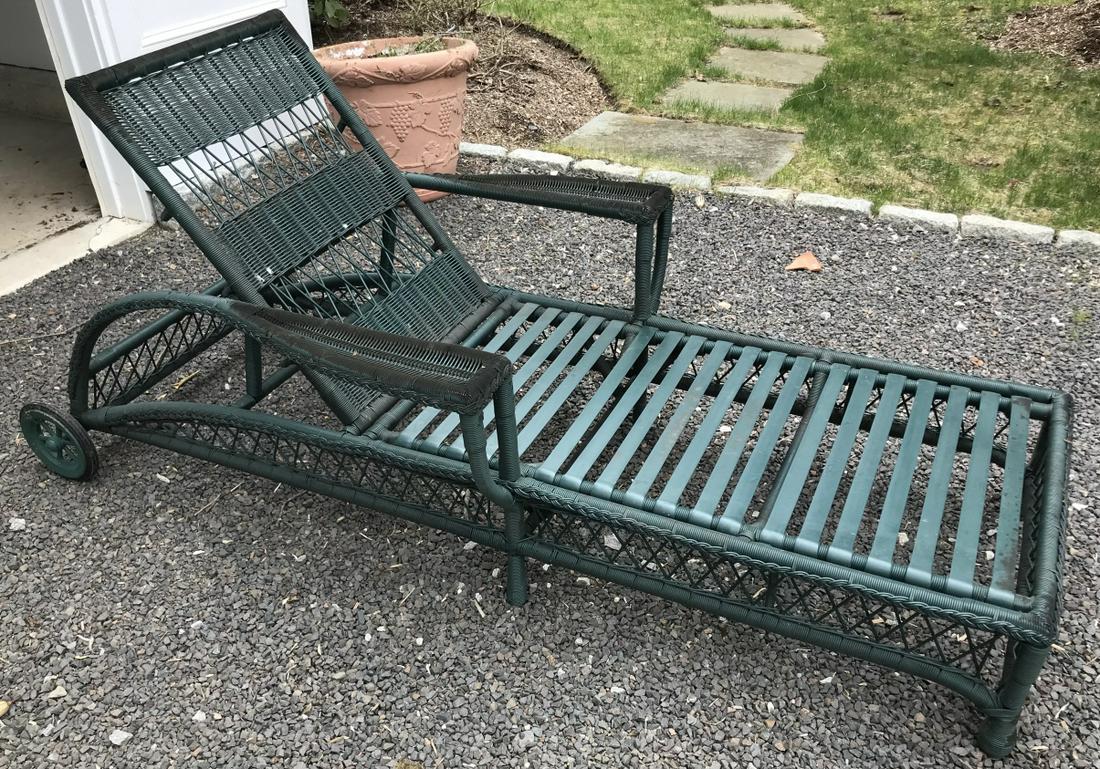 Outdoor Deck Patio Pool Side Lounge Chair (1 of 3)