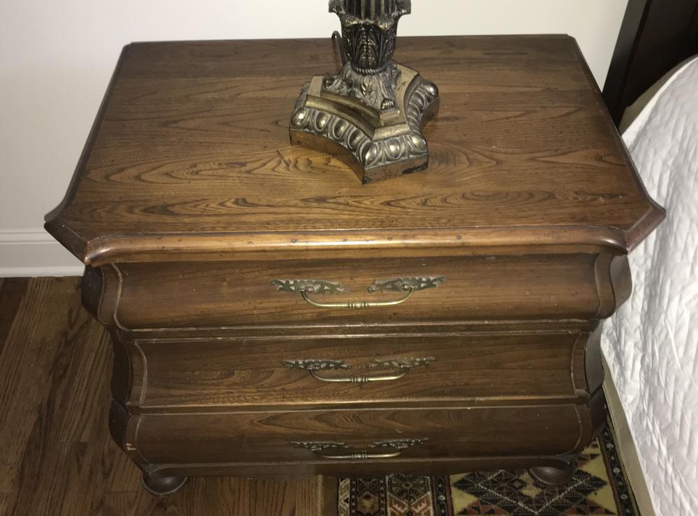 Italian Style Bombe Form Chest of Drawers (1 of 3)